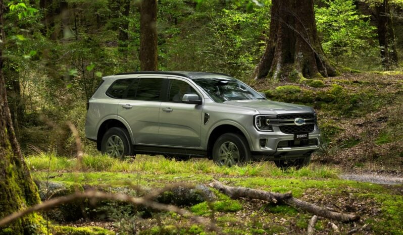 Ford Everest: XLT 4×4 lleno