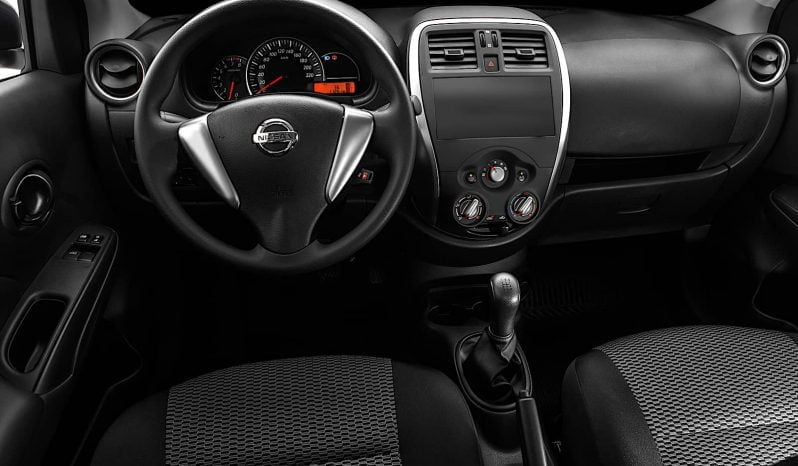 Nissan V-Drive MT lleno