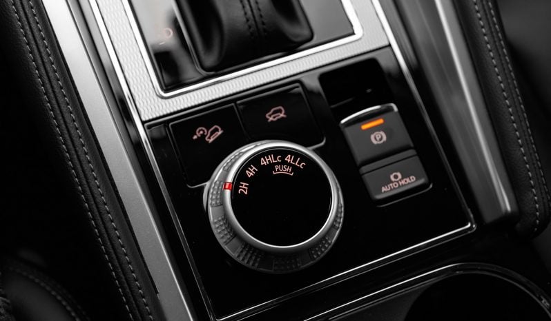 Mitsubishi Montero Sport Premium lleno