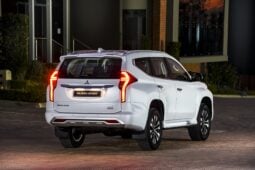 Mitsubishi Montero Sport Premium lleno