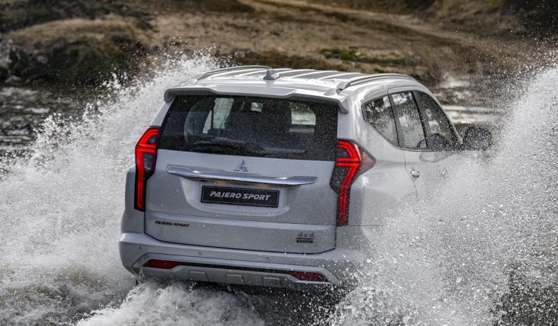Mitsubishi Montero Sport Premium lleno