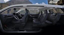 Toyota Innova lleno