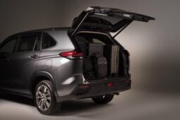 Toyota Innova lleno