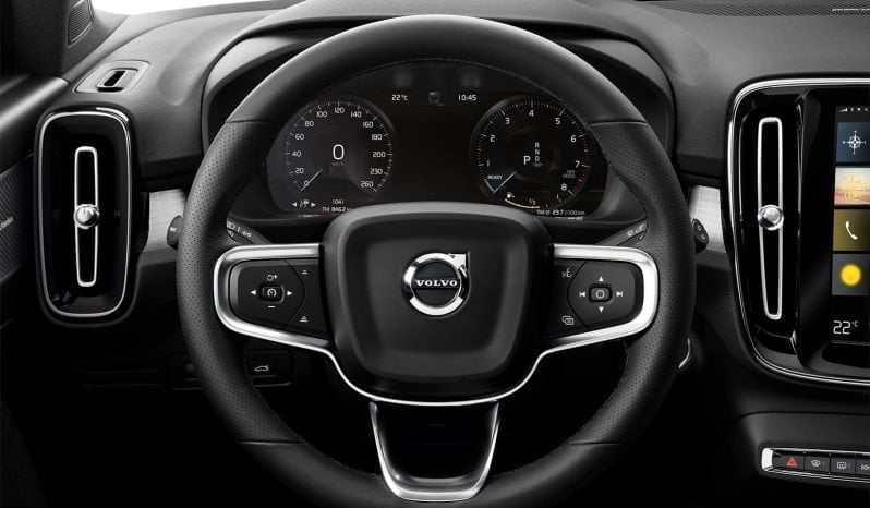 VOLVO XC40 T5 R-Design lleno