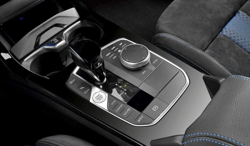 BMW Serie 118i Executive lleno