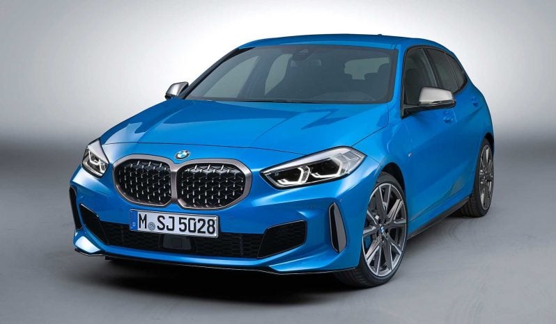 BMW M135i xDrive lleno