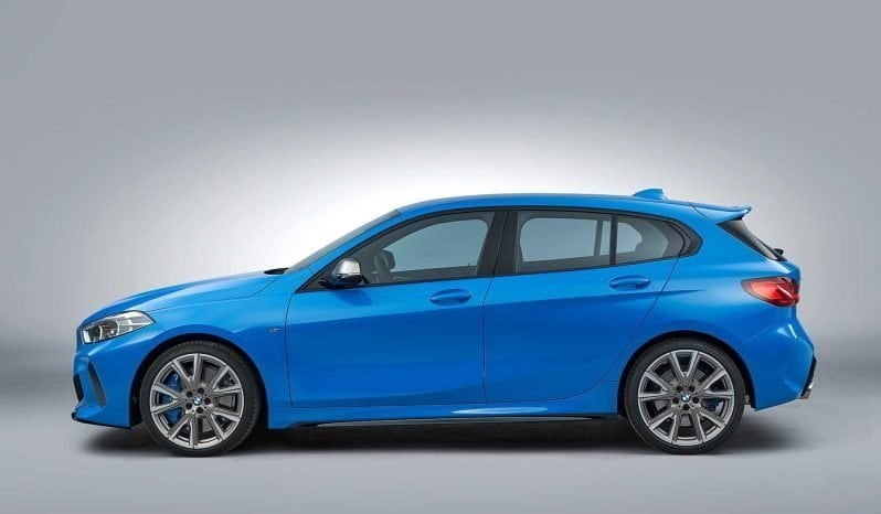 BMW M135i xDrive lleno