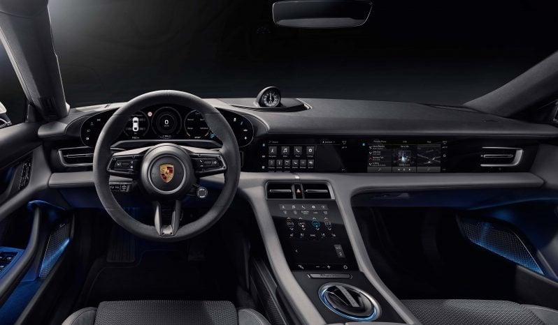 Porsche Taycan Turbo S lleno