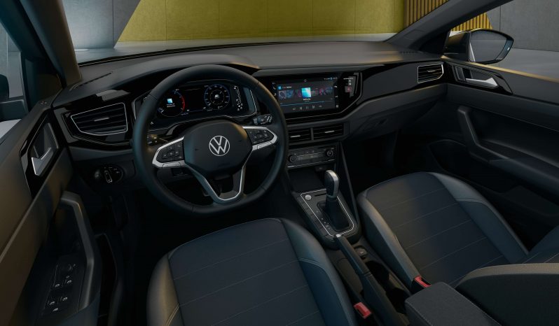 Volkswagen Nivus: Highline Black Style lleno