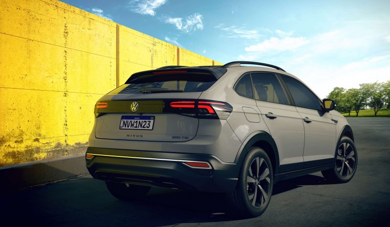 Volkswagen Nivus: Highline Black Style lleno