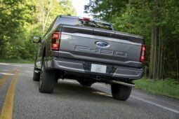 Ford F-150 Platinum lleno