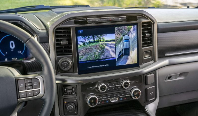 Ford F-150 Platinum lleno
