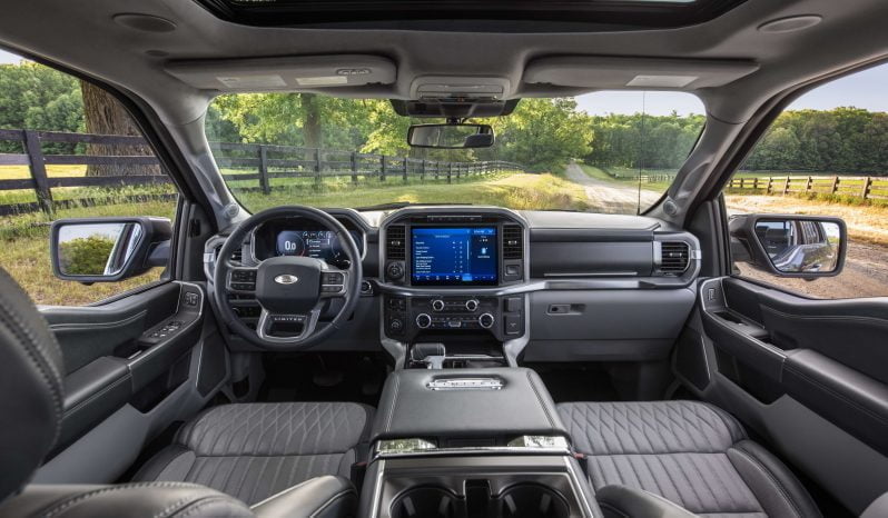 Ford F-150 Platinum lleno