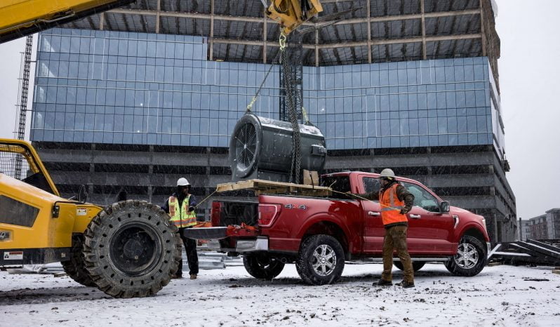 Ford F-150 Platinum lleno