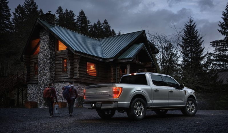 Ford F-150 Platinum lleno
