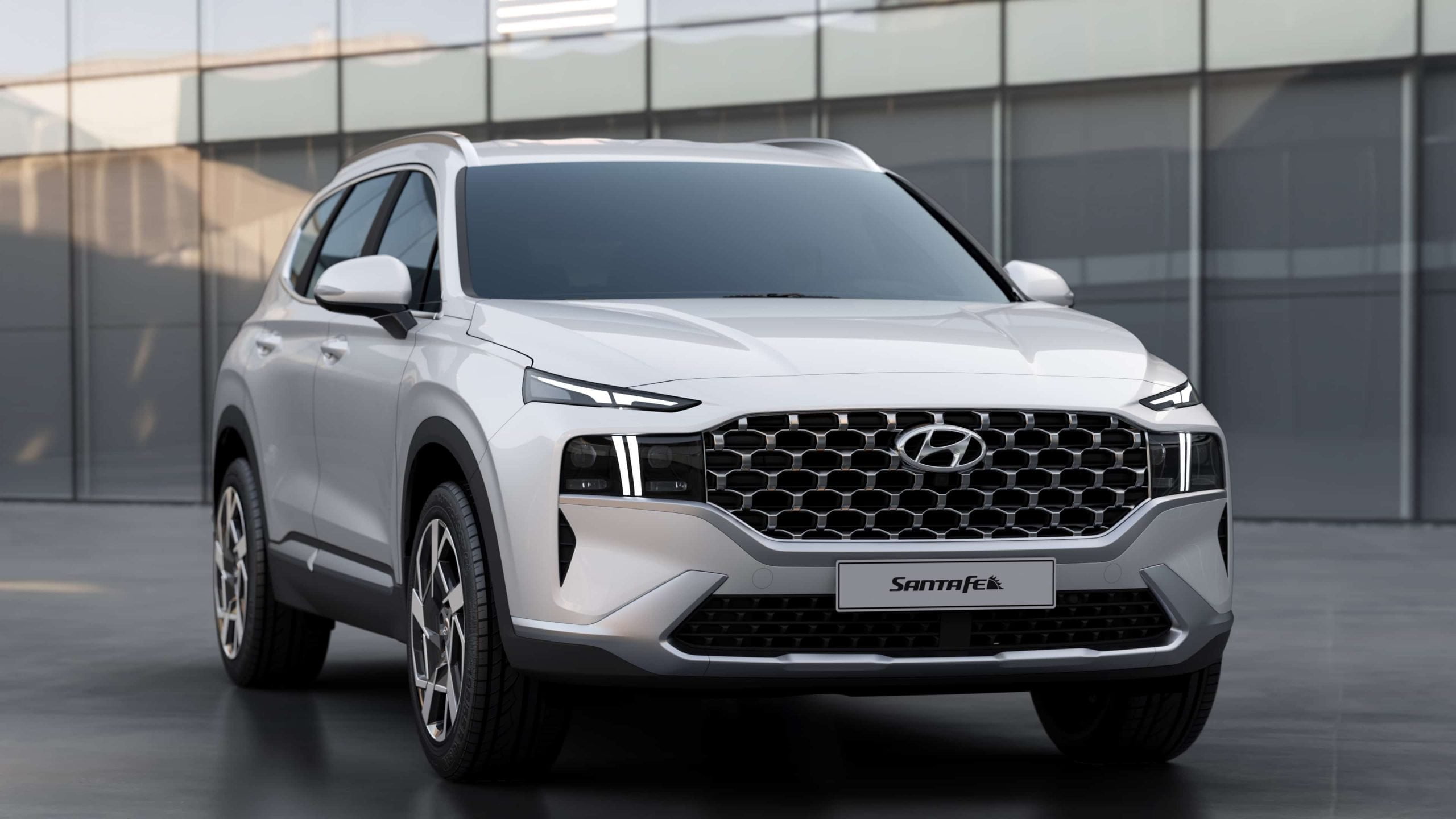 La Hyundai Santa Fe 2022 ya está disponible en Panamá Deagencia