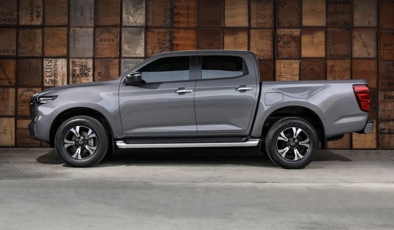 Mazda BT-50 Limited lleno