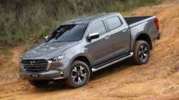 Mazda BT-50 Limited lleno