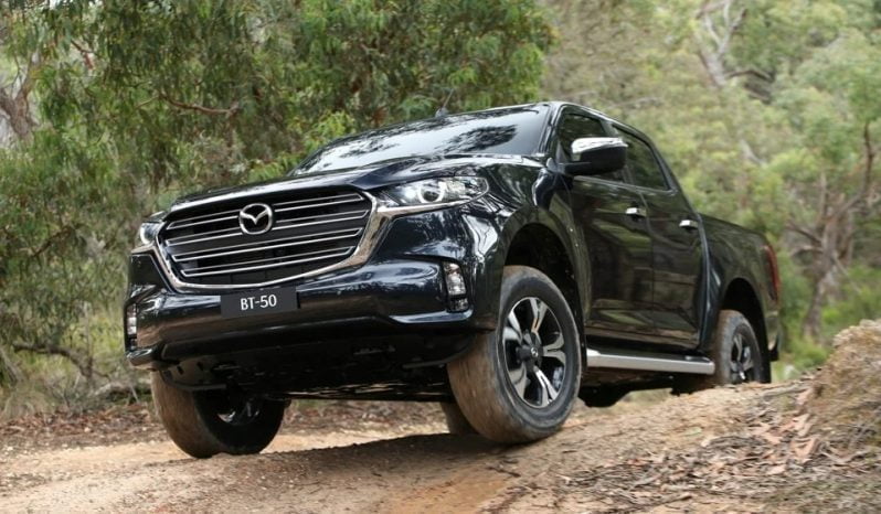 Mazda BT-50 Limited lleno