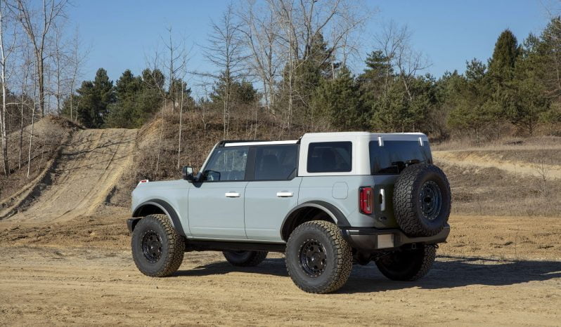 Ford Bronco Badlands lleno