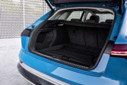 Audi e-tron lleno