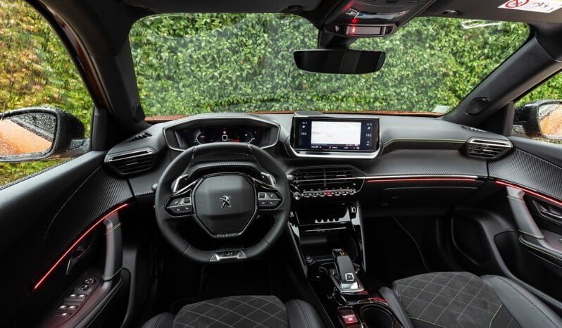 Peugeot 2008 GT lleno
