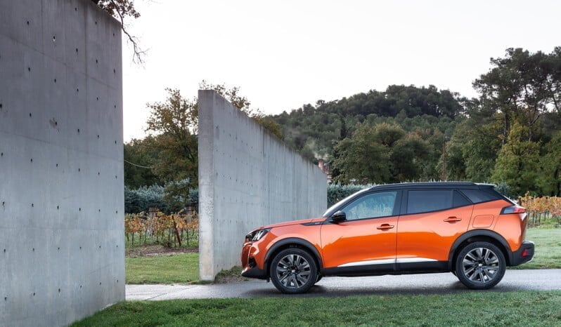 Peugeot 2008 GT lleno
