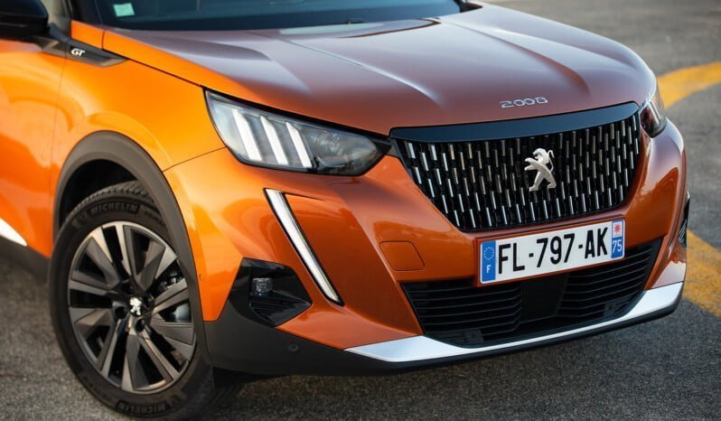 Peugeot 2008 GT lleno