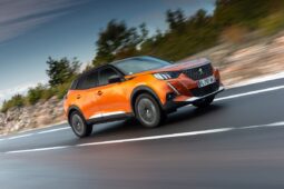 Peugeot 2008 GT lleno