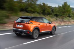 Peugeot 2008 GT lleno