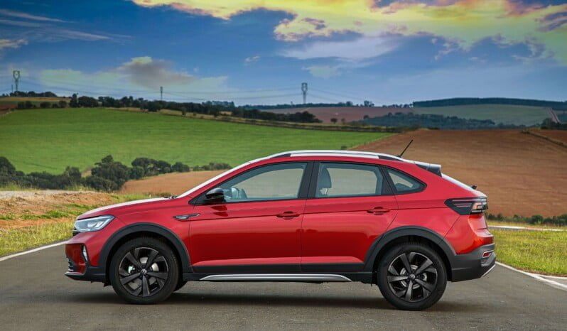 Volkswagen Nivus: Highline Black Style lleno