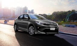 Kia Rio: Full MT lleno