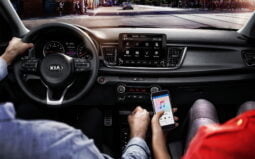 Kia Rio Hatchback: Limited AT lleno