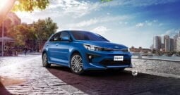Kia Rio Hatchback: Limited AT lleno