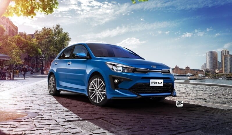 Kia Rio Hatchback: Limited AT lleno