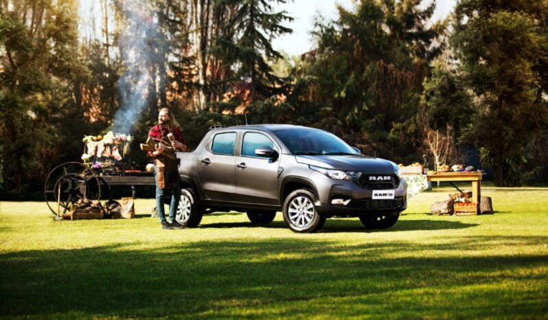 Ram 700 Big Horn lleno