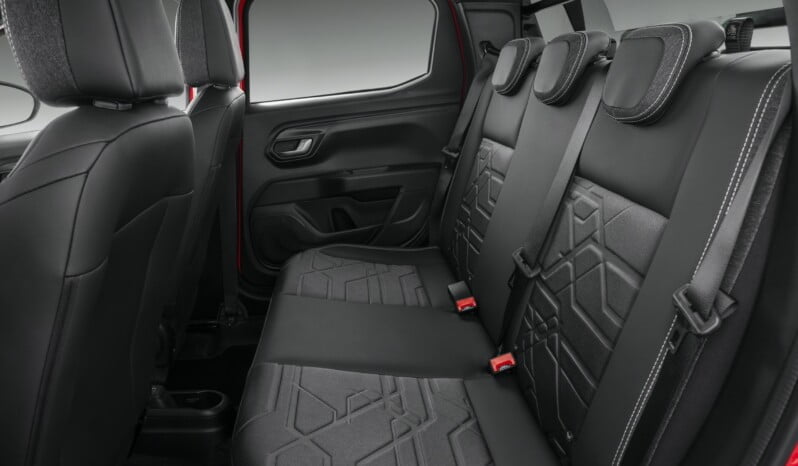 Ram 700 Big Horn lleno