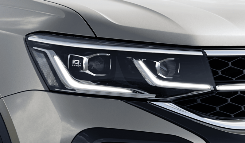 Volkswagen Taos: Highline lleno