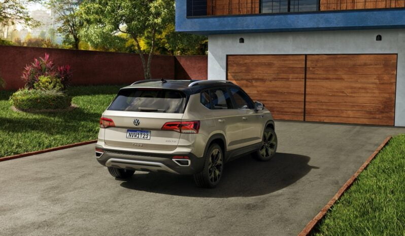 Volkswagen Taos: Highline lleno
