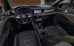 Volkswagen Taos: Highline lleno