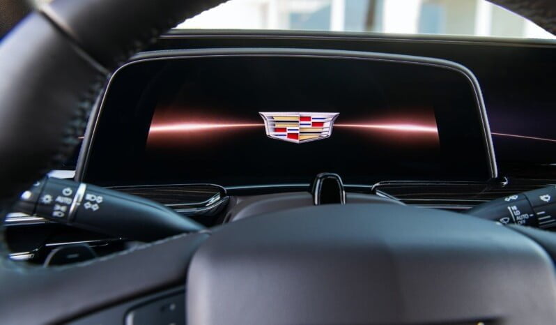 Cadillac Escalade Premium lleno