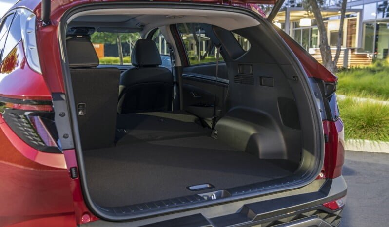Hyundai Tucson: GL Manual lleno