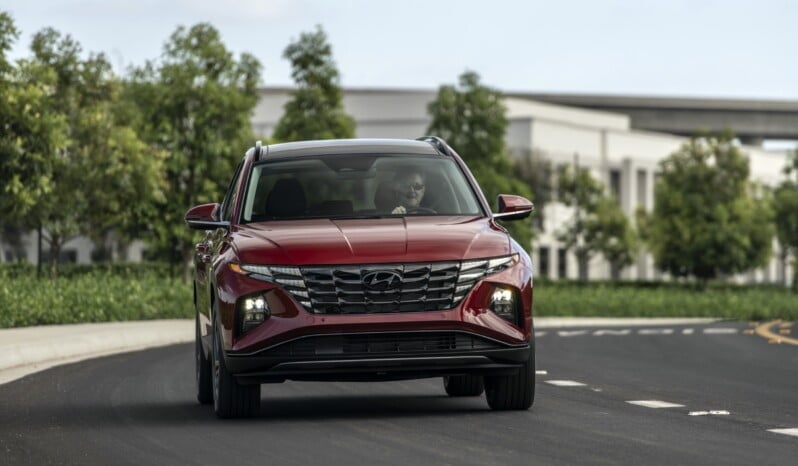 Hyundai Tucson: GL Manual lleno