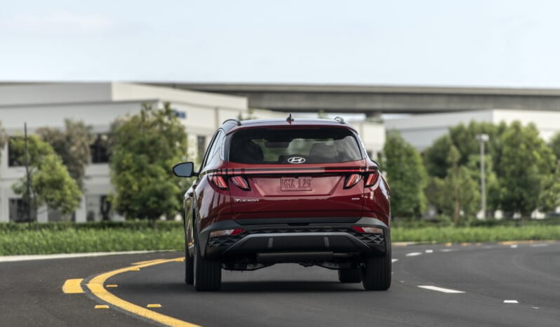 Hyundai Tucson: GL Manual lleno