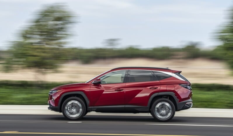 Hyundai Tucson: GL Manual lleno