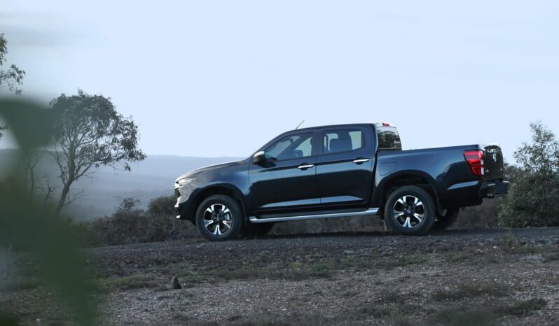 Mazda BT-50 Limited lleno