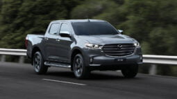 Mazda BT-50 Limited lleno