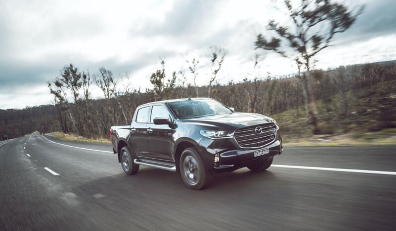 Mazda BT-50 Limited lleno
