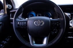 Toyota Fortuner: Intermedia lleno
