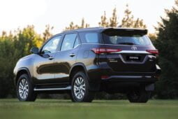 Toyota Fortuner: Intermedia lleno